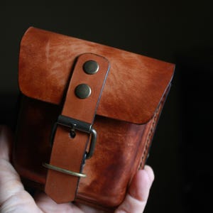 Handmade Leather Belt Pouch, EDC Waist Bag, Coin Card Holder image 8