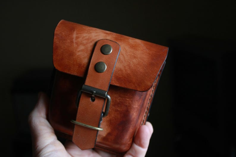 Handmade Leather Belt Pouch, EDC Waist Bag, Coin Card Holder image 8