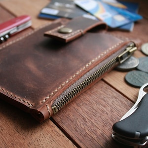 organizer in pelle edc, custodia per coltellino svizzero, custodia in pelle per coltellino, custodia tascabile in pelle EDC, custodia EDC, coltellino tascabile per uso quotidiano, attrezzatura EDC
