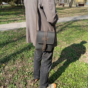 Handmade Leather Crossbody Bag: Small Messenger Shoulder Bag. image 3