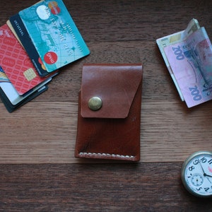 Handmade Brown Leather Card Holder Wallet: Minimalist Design.