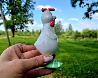 Vintage Czechoslovakian Porcelain Chicken Figure - Farmhouse Decor