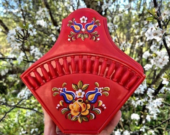 Vintage EMSA Wall Pocket, West Germany, Red Plastic Folk Art Coffee Filter Holder, Mid Century Shabby Chic Country House Style