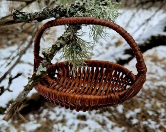 Vintage Woven Wicker Basket, Wicker tiny basket
