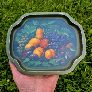 Vintage Metal Fruit Tray, Retro Serving Plate, 1950s-70s Kitchen Decor, Small Metal Tray, Shabby Chic Fruit Design