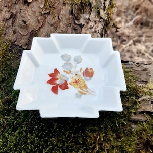 Antique porcelain ashtray, Jessen factory, Pre-war porcelain ashtray