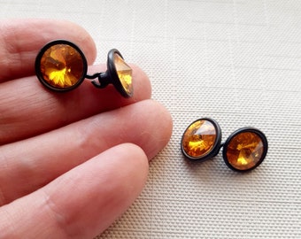 Unbenutzte Manschettenknöpfe, gelbe Manschettenknöpfe, runde Manschettenknöpfe