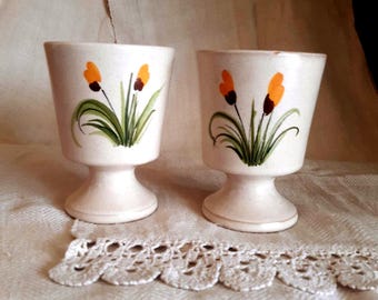 Para ceramicznych kubków z Mazagranu, malowanych ręcznie w stylu skandynawskim, z kwiatowym wzorem, małe ozdobne kubki