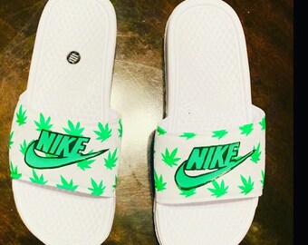 nike sandals for stoners