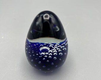 Signed Mini Mt Saint Helens Blue and Clear Glass with Controlled Bubbles Egg Paperweight