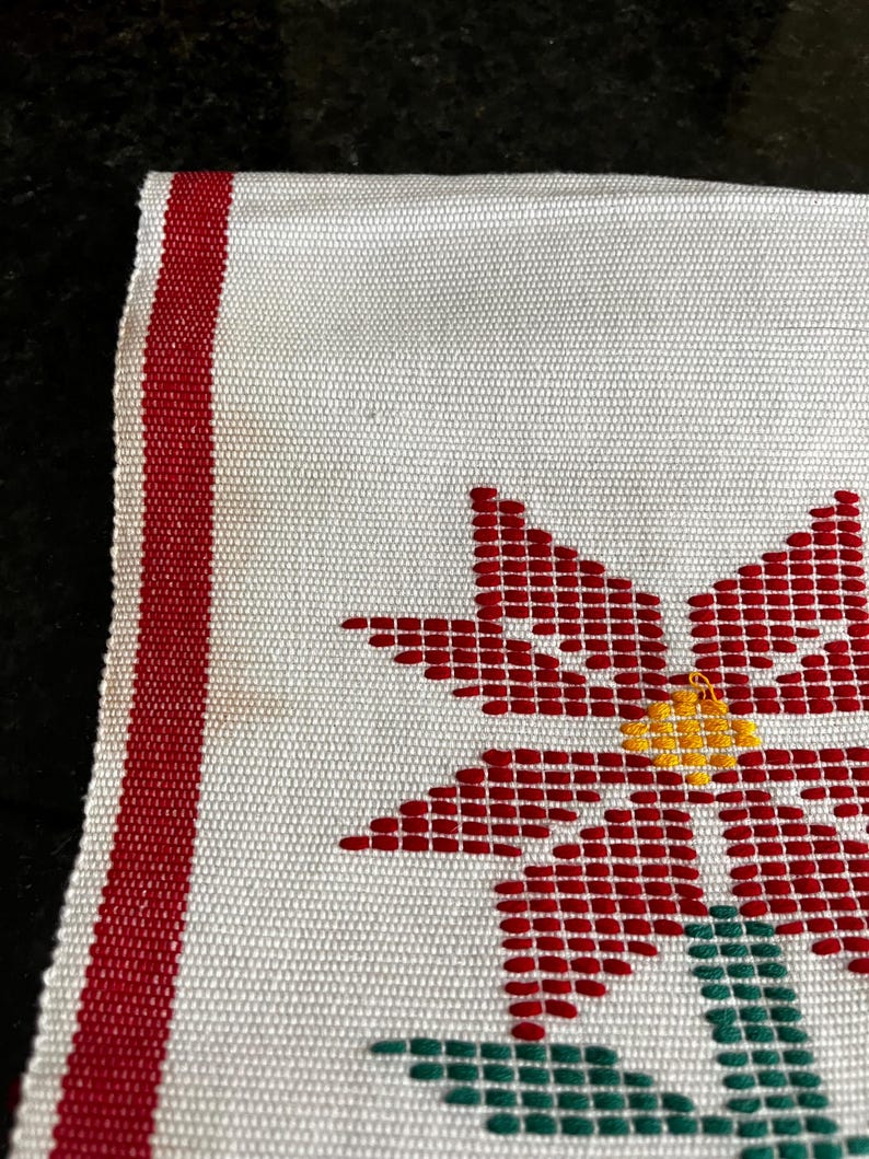 Embroidered Christmas Table Runner Etsy