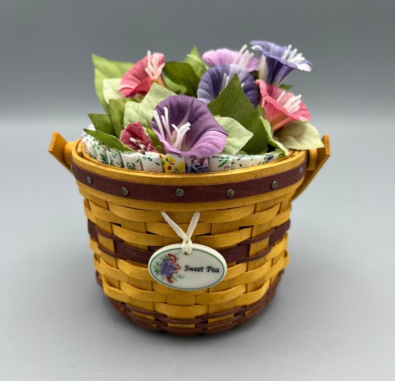 Longaberger Collectors Club May Series Miniature Sweet Pea