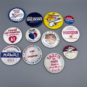 Lot of Vintage Promotional Aviation Buttons