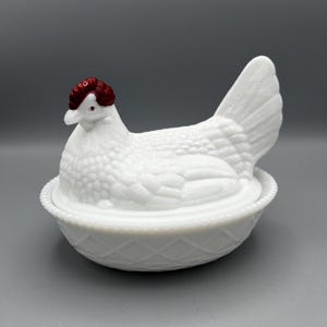 Westmoreland Milk Glass Hen On A Nest