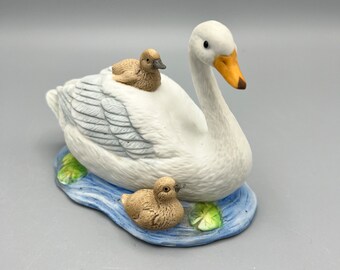 Homco Swan Figurine