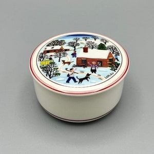 Villeroy & Boch Covered Trinket Dish, Trinket Dish with Winter Scene Design