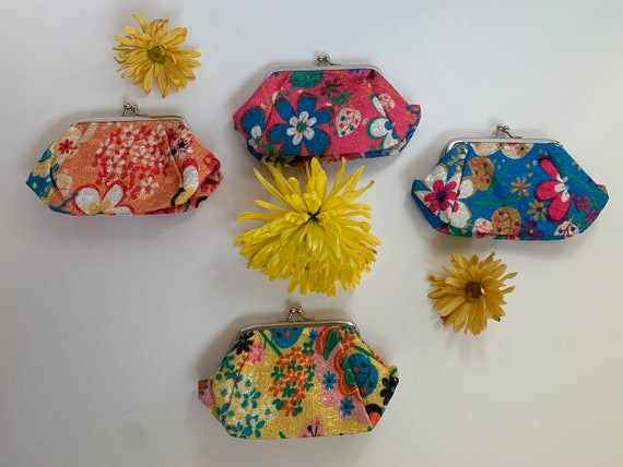 Cute 60’s Flower Child Coin Purse - image 1