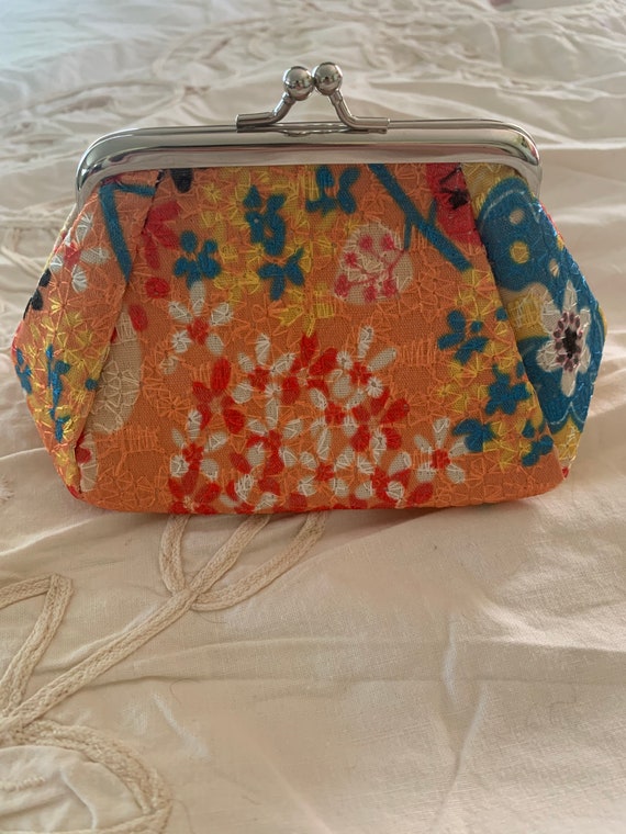 Cute 60’s Flower Child Coin Purse - image 4