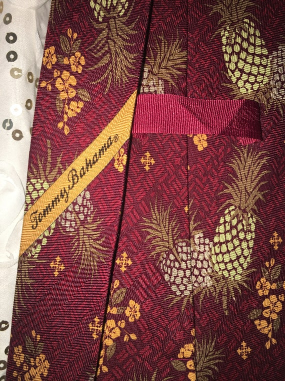 Vintage (Tommy Bahama) 100% Silk Tie - image 3