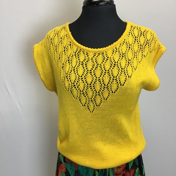 Vintage- Marigold, Short sleeved Sweater - image 4
