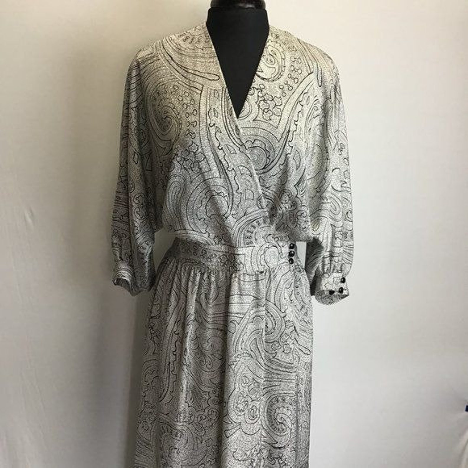 Vintage 1980's Liz Claiborne Paisley Wrap Dress | Etsy