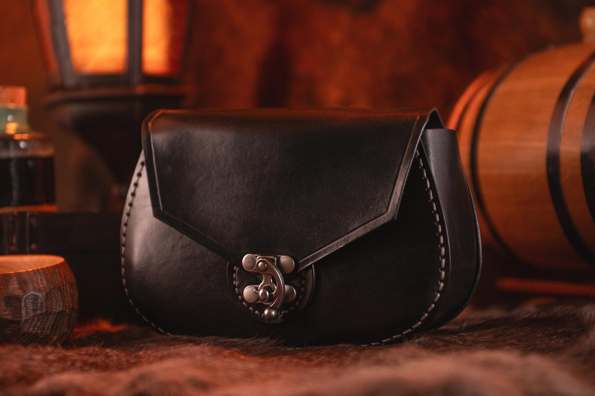 バッグ Aeta DEER LEATHER BELT POUCH S BLACK Aeta/DEER LEATHER SHOULDER POUCH(BLACK)