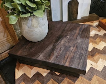 Soporte de madera de nogal – Soporte rústico para centro de mesa – Pedestal cuadrado – Decoración rústica artesanal