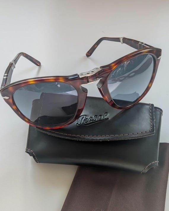 Vintage PERSOL Folding Sunglasses in Brown Tortoise Shell  display picture 1
