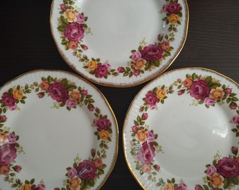Vintage handpainted floral plate Cottage Rose pattern by Elizabethan, Hand decorated rose flower plate, Vintage Kitchen Shabby Chic