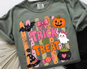 Comfort Colors© Trick or Treat  Halloween Shirt, Trendy Ghost Pumpkin Shirt, Preppy  Spooky Season Vibes