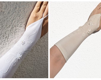 Handschuhe aus Satin-matt Brauthandschuhe 29-30cm  Weiß  Ivory mit Stickerei 167  Brautmode Armstulpen Fingerlos Abendmode für Frauen