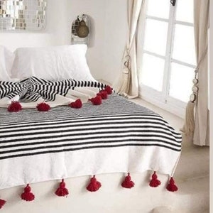 Black and white striped Marinière plaid with red pompoms, cotton blanket, soft striped bedspread, nautical style bedspread