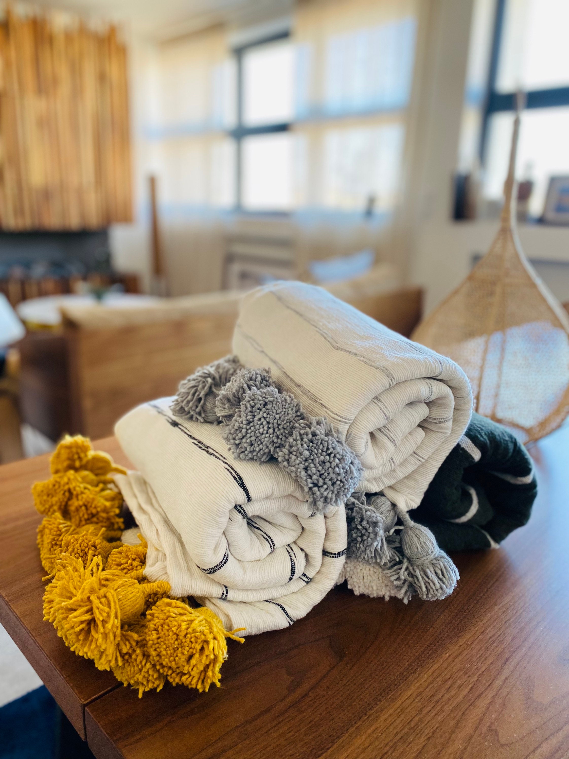 Moroccan throw blanket with pom poms sale
