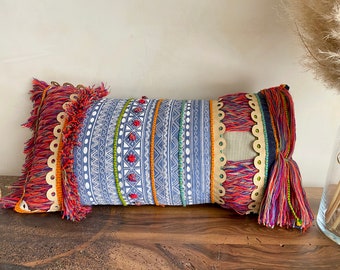 Coussins multicolores et multi-matières bohèmes