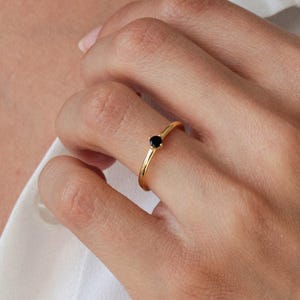 Onyx ring, black onyx, minimalist ring, gold ring, women ring, sterling silver, gold jewelry, single gem, silver ring, black ring