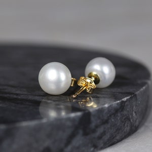 Pendientes de perlas y oro de 14k, perlas auténticas, pendientes de boda, perlas cultivadas, pendientes rellenos de oro, pendientes minimalistas