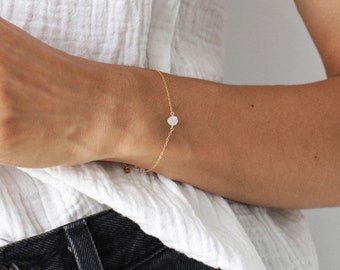 Bracciale Moonstone, oro riempito 14k, braccialetto minimalista, pietra grezza, braccialetto di cristallo, braccialetto di nozze, braccialetto da donna, gioielli d'argento