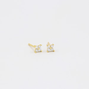 Ensemble boucles d'oreilles, boucles minimalistes, petite boucles, anneau oreille, argent massif, boucles diamant, puces d'oreilles image 2