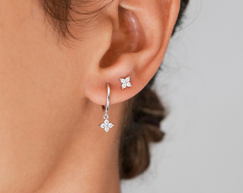 Ensemble boucles d'oreilles, boucles minimalistes, petite boucles, anneau oreille, argent massif, boucles diamant, puces d'oreilles image 1