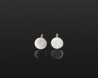 Round stud earrings, sterling silver earrings, geometric earrings, circle earrings, minimalist earrings, dainty earrings, simple jewelry
