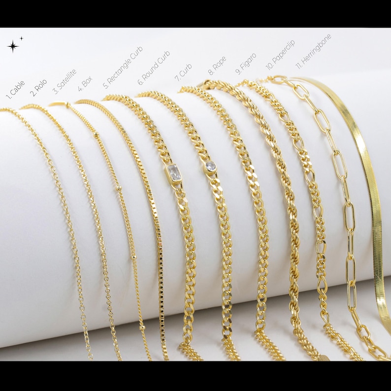 Puede incluir: Once estilos diferentes de cadena de oro, incluyendo cable, rolo, sat&eacute;lite, caja, curb rectangular, curb redondo, curb, cuerda, figaro, clip de papel y espiga.