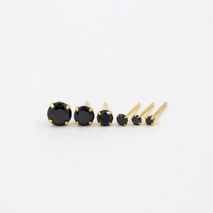 Black earrings, black diamond, gold studs, silver earrings, sterling silver, everyday earrings, simple earrings, studs earrings imagem 1