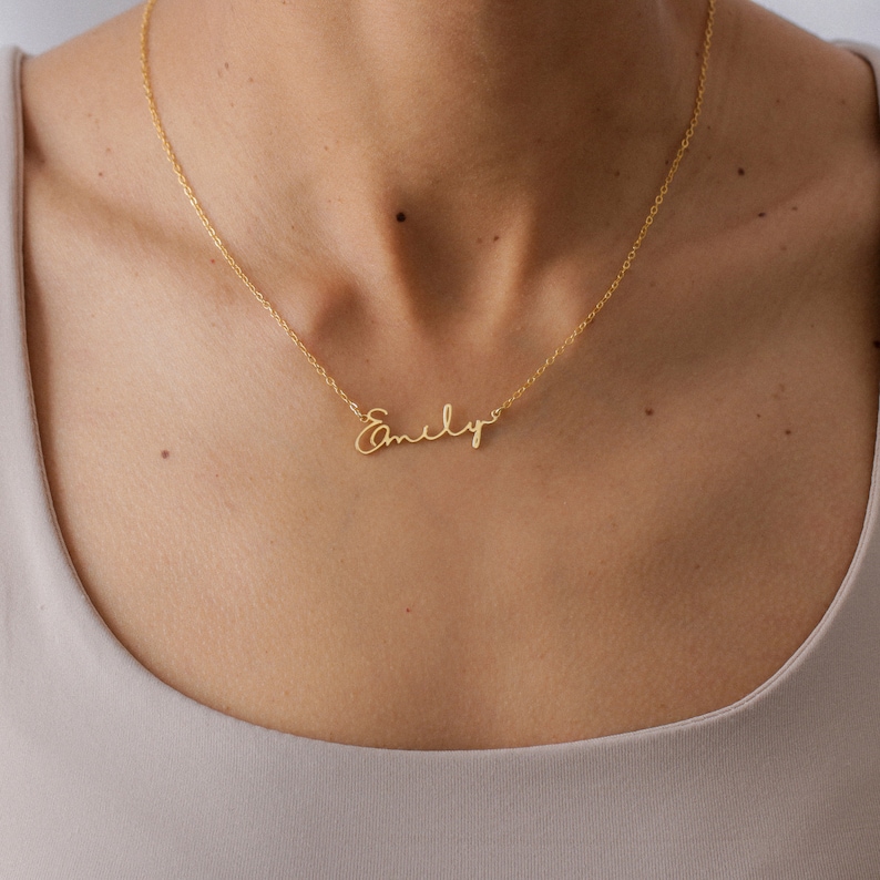 Collier prénom personnalisé, collier minimaliste, collier délicat prénom, collier or, collier fête des mères, cadeau femmes, cadeau maman image 2