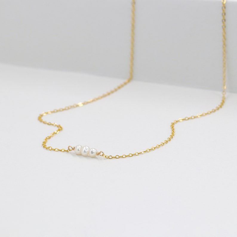 Ras du cou perle, collier perle, collier simple, or rempli 14k, argent massif, collier mariage, collier en or, une perle, bijou perle image 4