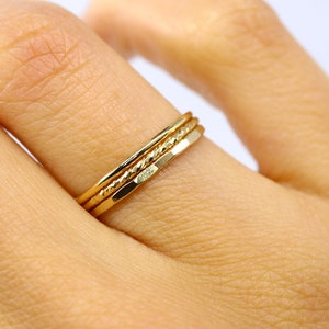 Set 3 gouden ringen, stapelbare ringen, 14k gevuld goud, midi ring, vrouwen ringen, delicate ring, gouden juweel, dunne ring, moderne ring afbeelding 1