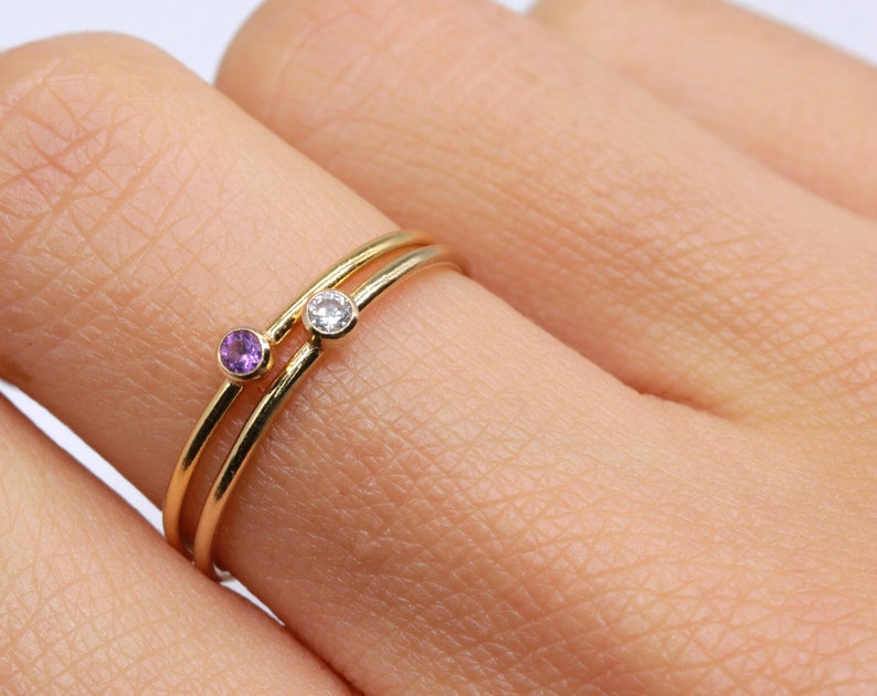 Saffierring, gouden ring, delicate ring, 14k goud gevuld, geboortesteen, kleine ring, minimalistische ring, damesring, eenvoudige ring afbeelding 2