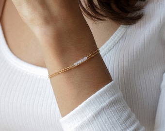 Rose quartz bracelet, gold bracelet, dainty bracelet, birthstone jewelry, silver bracelet, natural stones, elegant bracelet, women jewelry