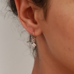 Boucles D'oreilles Extensibles Dés Porte-bonheur – Perles Acrylique Colorées – Pour Famille, Fan De Jeux