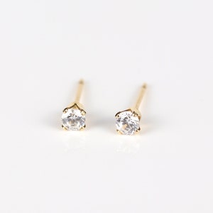 Gold studs, small earrings, 3mm studs, simple earrings, cubic zirconia studs, gold filled studs, dainty earrings, everyday earrings 画像 3