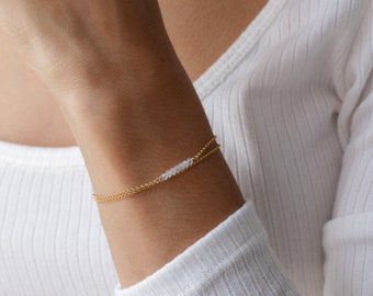 Moonstone bracelet, gold bracelet, minimalist bracelet, birthstone jewelry, silver bracelet, natural stones, elegant bracelet, women jewelry